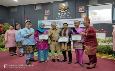 Siswa Smansa Manggar Terima “Sweet Appreciation” di HUT Ke-17 Belitung Timur